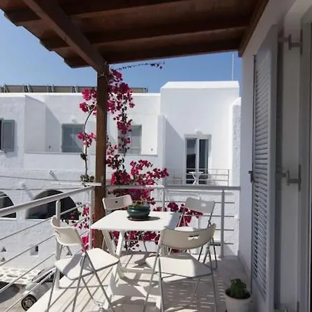 Apartment Hospitality By The Sea